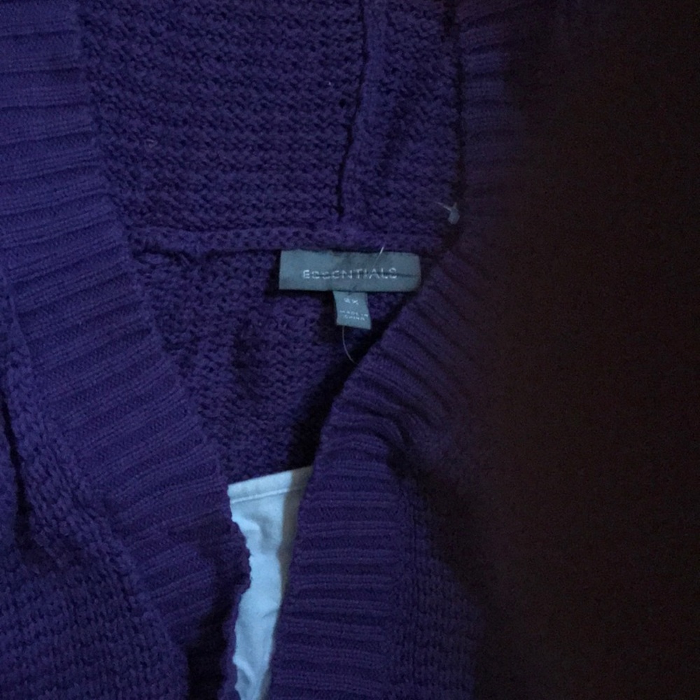 Cardigan - Picture 2 of 2
